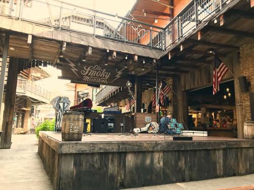 40355684_1178860985588952_3947713323193073664_o