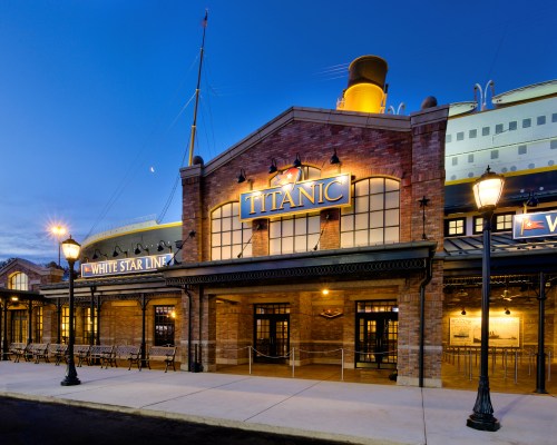 titanic-pigeon-forge-exterior10